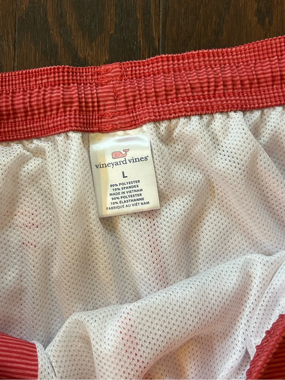 Vineyard Vines Island Swim Trunks, Size Men's Large, Jetty Red Stripe, Quick Dry